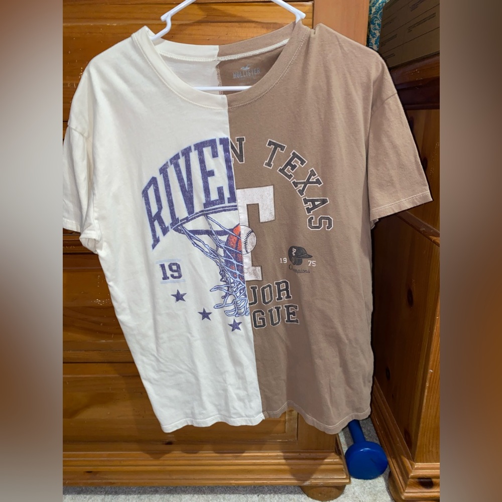 hollister shirt
